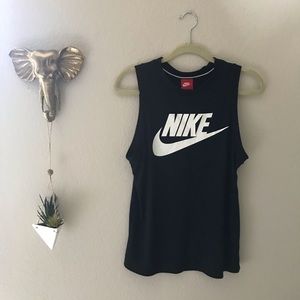 Nike tank